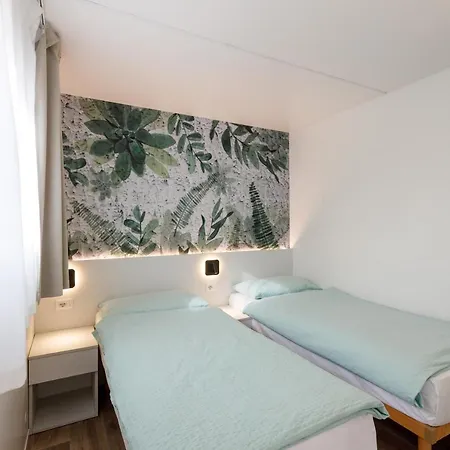 Farm stay Agricamping Garda Natura Costermano