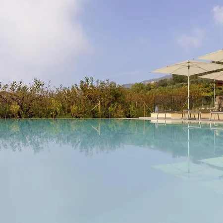 Farm stay Agricamping Garda Natura Costermano